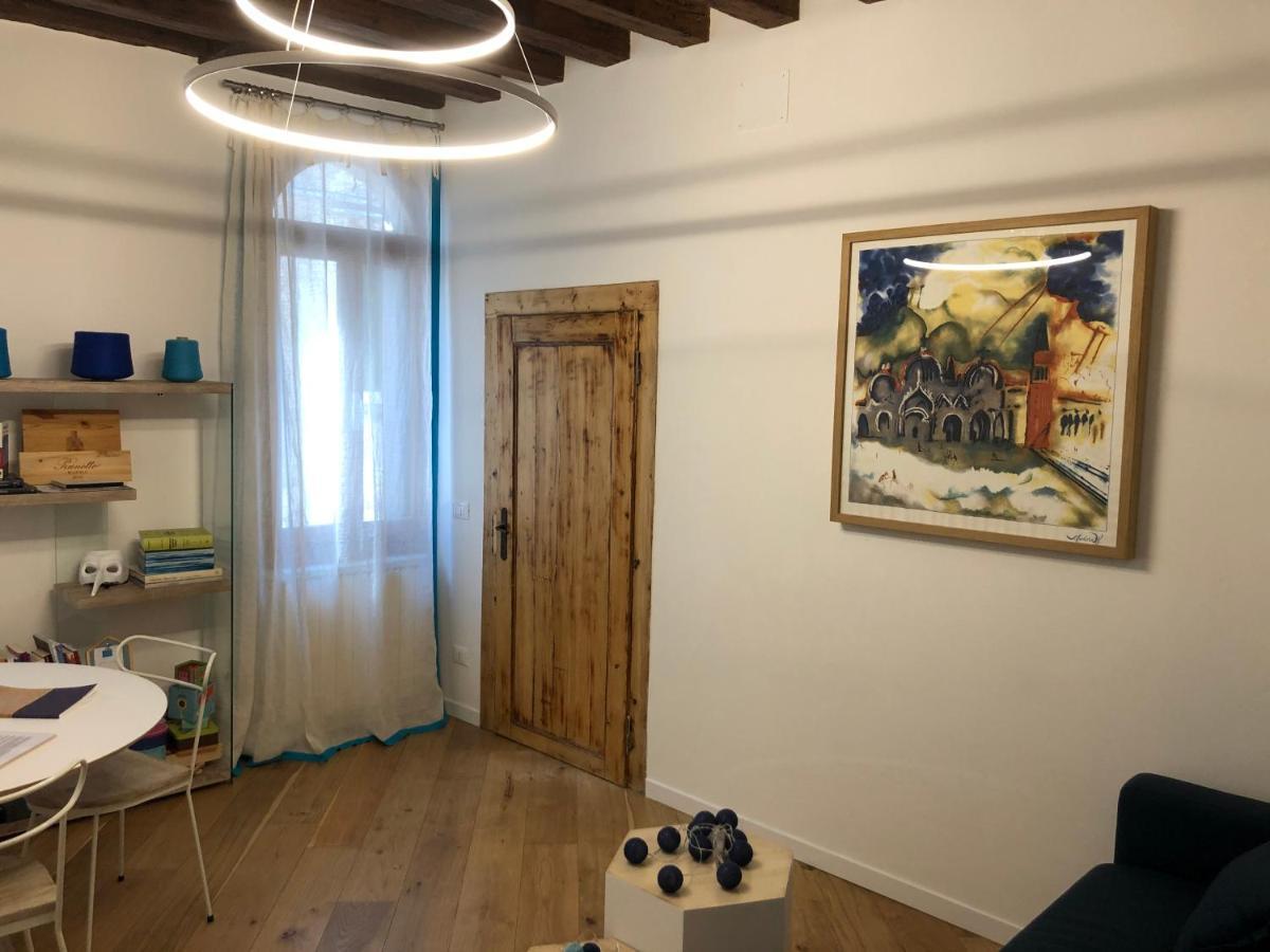 Privacy In Venice - Your Apartment To Be Let Alone Luaran gambar