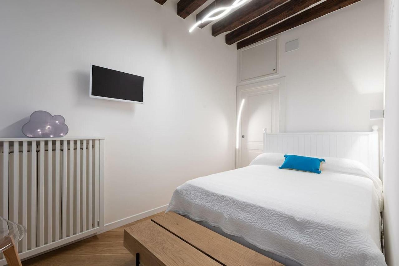 Privacy In Venice - Your Apartment To Be Let Alone Luaran gambar