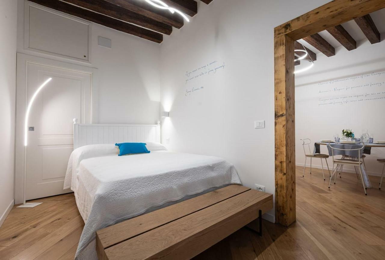 Privacy In Venice - Your Apartment To Be Let Alone Luaran gambar